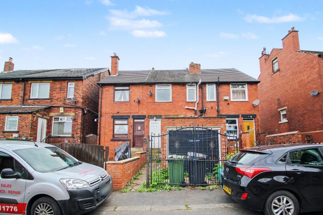 49 Park View, Cleckheaton, West Yorkshire, BD19 3AP 1