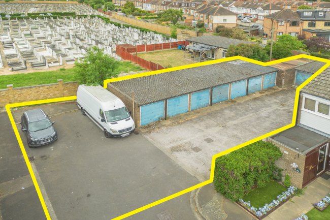 Land at Sinclare Close, Enfield, EN1 4BE 2