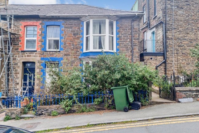 Denstone, 12 Vaenor Street, Aberystwyth, Ceredigion, SY23 2EN 4