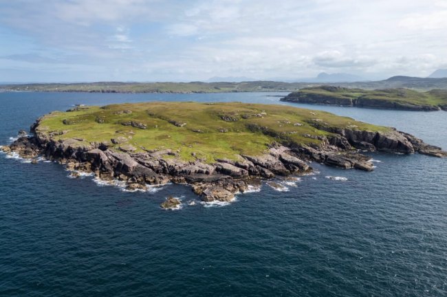 Mullagrach Island Polbain, Achiltibuie, Wester Ross, IV26 2YN 3