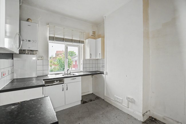 Flat A, 40 Elmdene Road, Woolwich, London, SE18 6UB 10