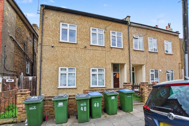 Flat A, 40 Elmdene Road, Woolwich, London, SE18 6UB 10