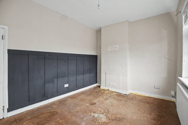 Flat A, 40 Elmdene Road, Woolwich, London, SE18 6UB 10