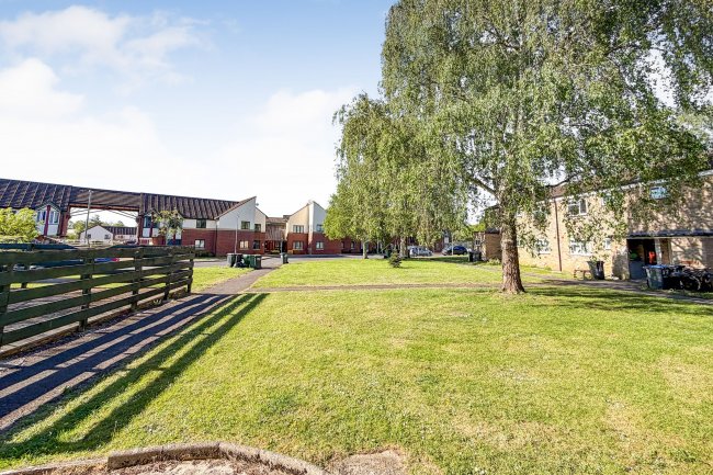 Flat 120 Westcoft, Chippenham, Wiltshire, SN14 0NU 10