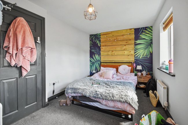 41 Royal Crescent, Exeter, EX2 7QT 3