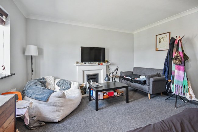 41 Royal Crescent, Exeter, EX2 7QT 3