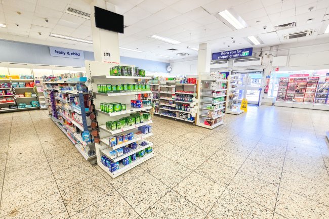 1A Market Place, Hyde, Manchester, SK14 2LX 5