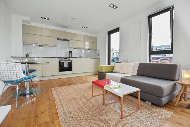 Apartment 6, Skysail Building, 210 Poplar High Street, London, E14 0BB 4