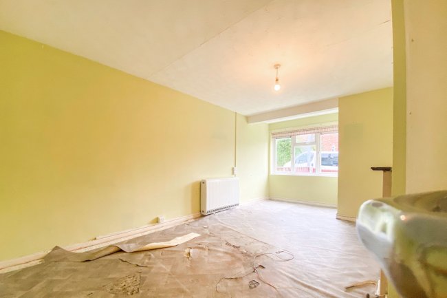 1A The Peak, Purton, Swindon, SN5 4AT 2