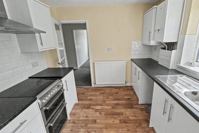 12 Westfield Drive, North Greetwell, Lincoln, LN2 4RB 10