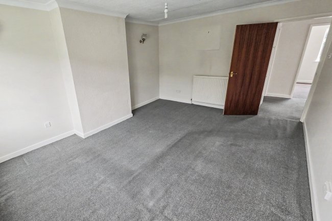 12 Westfield Drive, North Greetwell, Lincoln, LN2 4RB 10