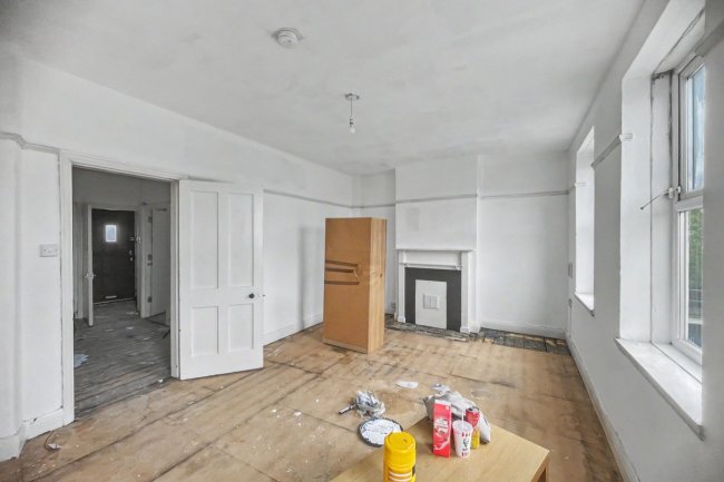 346A Neasden Lane, Neasden, London NW10 0EP 8