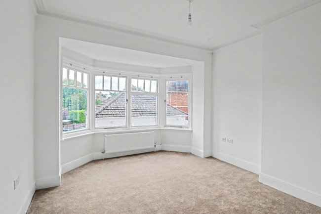 Flat 4, 445 Christchurch Road, Bournemouth BH1 4AB 6