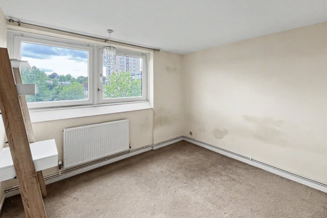 14 Whitlock Drive, Southfields, London, SW19 6SN 6