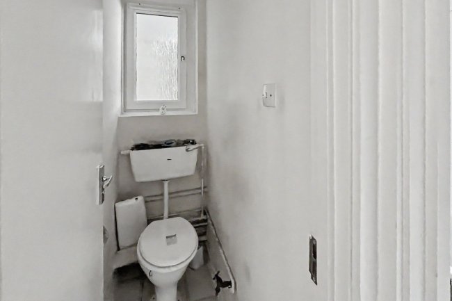 14 Whitlock Drive, Southfields, London, SW19 6SN 6