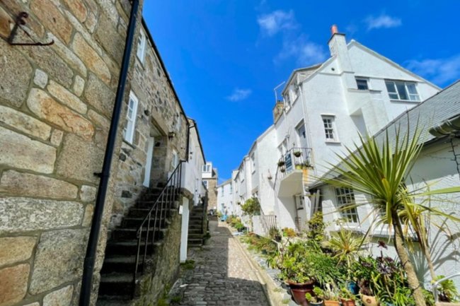 12 Virgin Street, St Ives, Cornwall, TR26 1HP 4