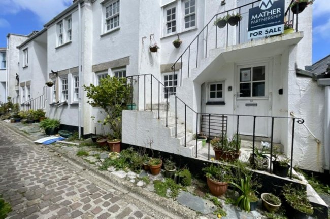 12 Virgin Street, St Ives, Cornwall, TR26 1HP 4