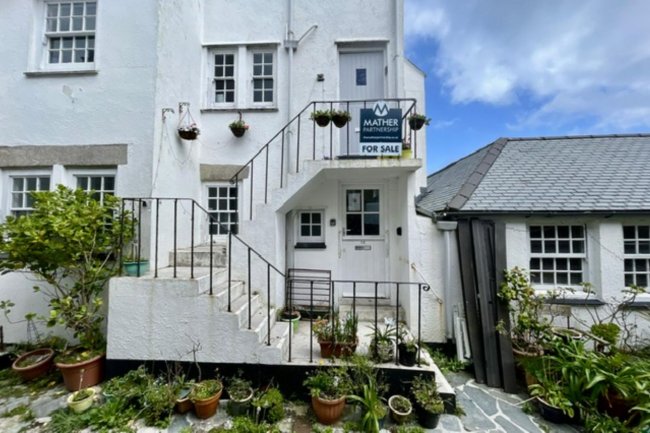 12 Virgin Street, St Ives, Cornwall, TR26 1HP 4
