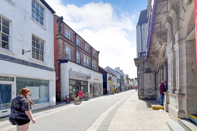 246 and 248 High Street, Bangor, LL57 1PA 2