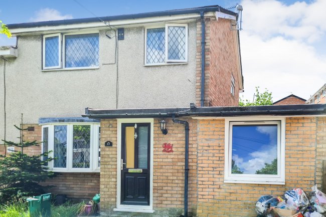 60 Ty-Draw, Church Village, Pontypridd, South Wales, CF38 1UF 2