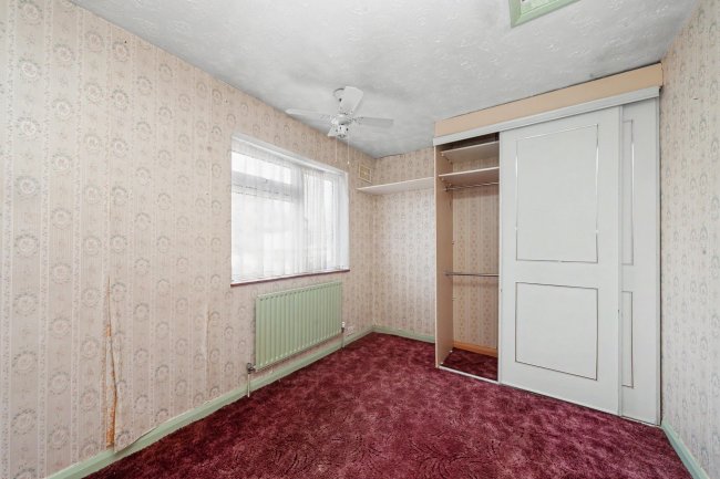 59 Dale Road, Crayford, Dartford, DA1 3PG 10