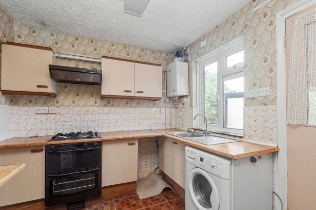 59 Dale Road, Crayford, Dartford, DA1 3PG 10