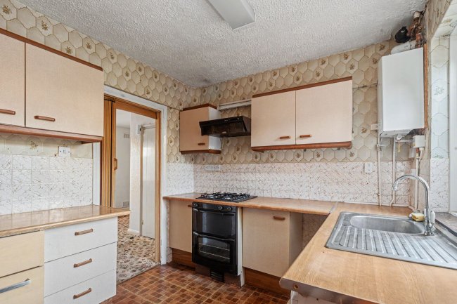 59 Dale Road, Crayford, Dartford, DA1 3PG 10