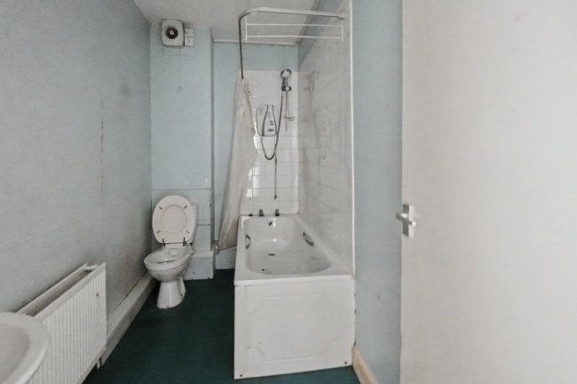 Flats 1-5, 165 Chatham Street, Liverpool, L7 7AZ 7