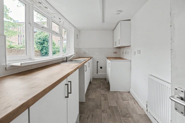 Flats 1-5, 165 Chatham Street, Liverpool, L7 7AZ 7
