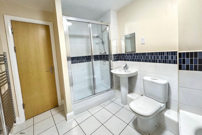 Apartment 2, 2 Lee Bank Middleway, Birmingham, B15 2BE 8