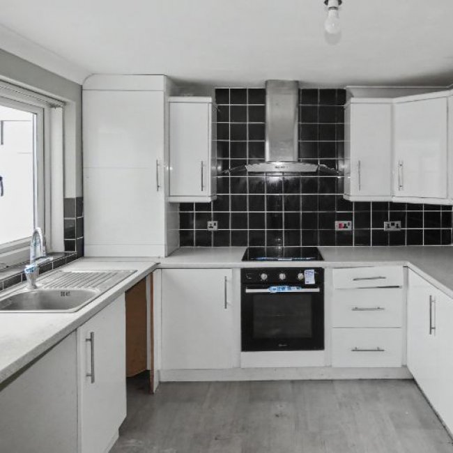 37 James Niven Court, Hull, East Riding of Yorkshire HU9 3AQ 2
