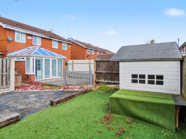 37 James Niven Court, Hull, East Riding of Yorkshire HU9 3AQ 10