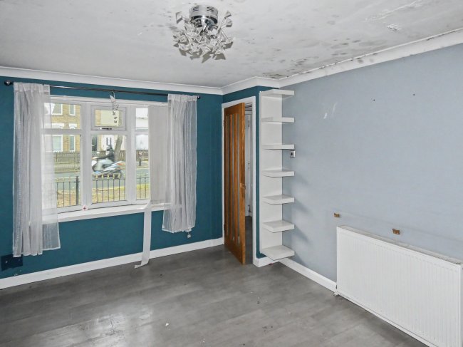 37 James Niven Court, Hull, East Riding of Yorkshire HU9 3AQ 10