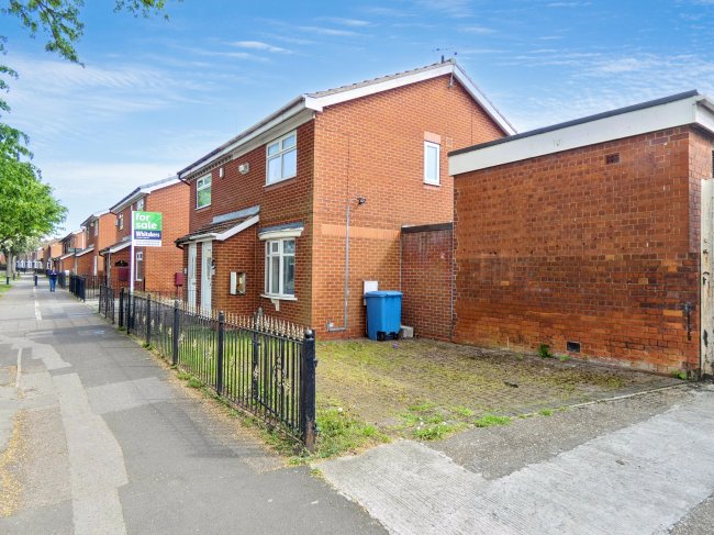 37 James Niven Court, Hull, East Riding of Yorkshire HU9 3AQ 10