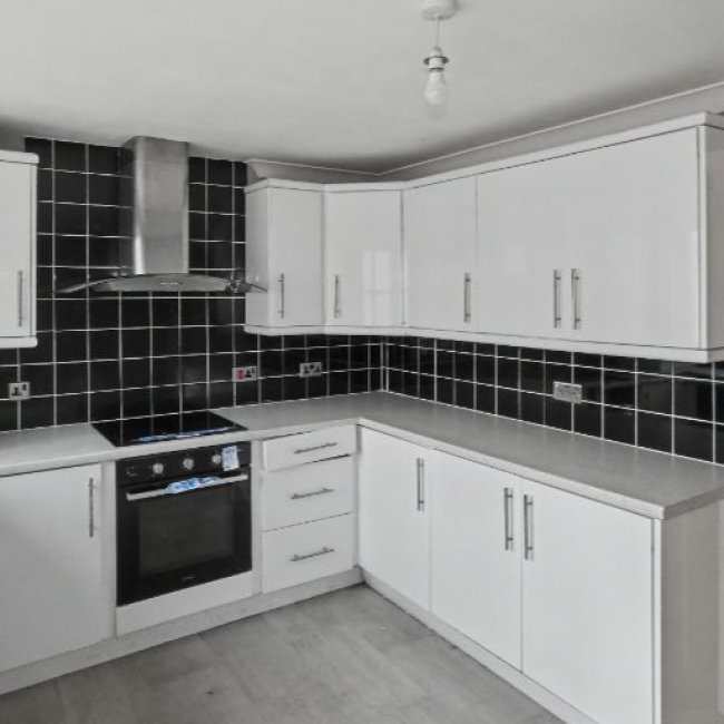 37 James Niven Court, Hull, East Riding of Yorkshire HU9 3AQ 2