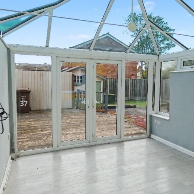 37 James Niven Court, Hull, East Riding of Yorkshire HU9 3AQ 2