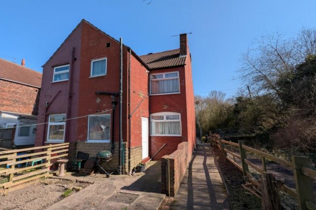 84 Scarsdale Street, Bolsover, Chesterfield, S44 6JW 4