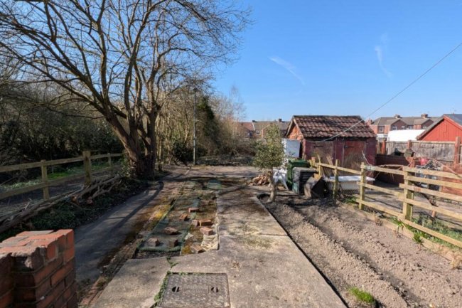 84 Scarsdale Street, Bolsover, Chesterfield, S44 6JW 4