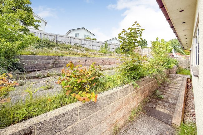 5 Purbeck Avenue, Torquay, TQ2 6UL 7