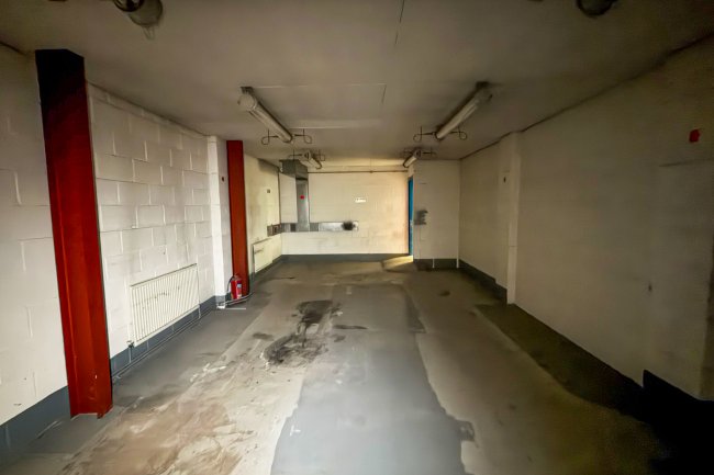 Unit 17, Tait Road Industrial Estate, Croydon CR0 2DP 3