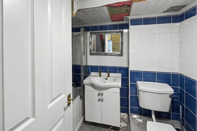 52 Inworth Street, Battersea, London SW11 3EP 4