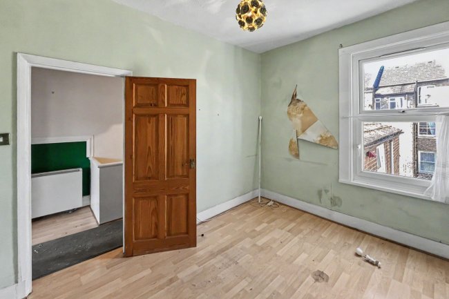 52 Inworth Street, Battersea, London SW11 3EP 4