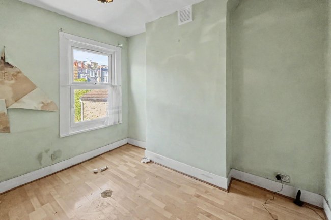52 Inworth Street, Battersea, London SW11 3EP 4