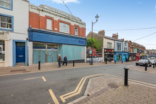 62 Senhouse Street, Maryport, Cumbria, CA15 6BS 35
