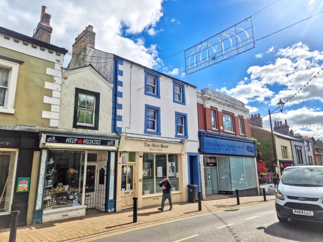 62 Senhouse Street, Maryport, Cumbria, CA15 6BS 4