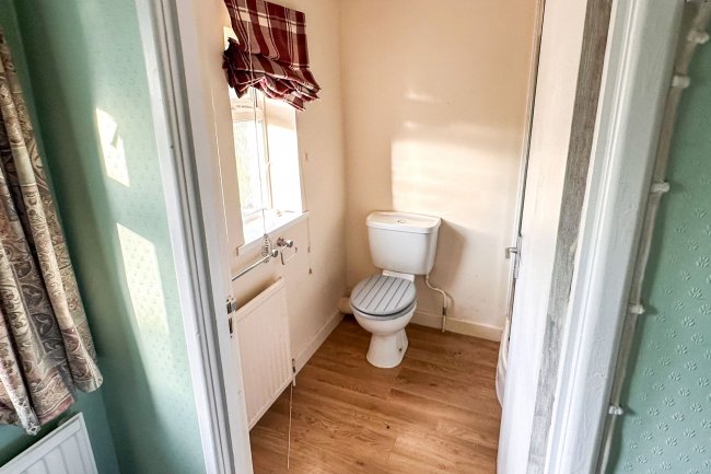 4 Bickhams, Foxham, Wiltshire, SN15 4NG 1