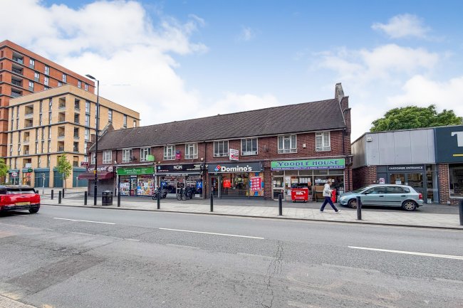 331 High Street, Sutton SM1 1LW 1