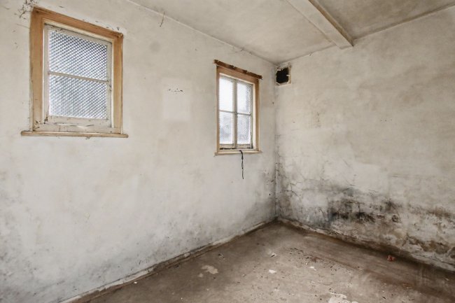 220 Burrage Road, Woolwich, London, SE18 7JU 10