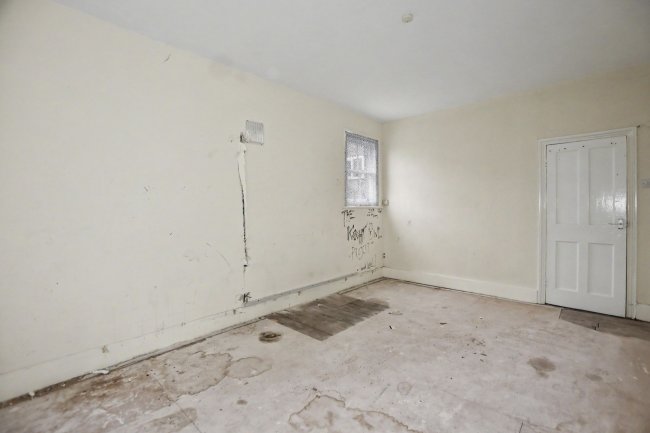 220 Burrage Road, Woolwich, London, SE18 7JU 10