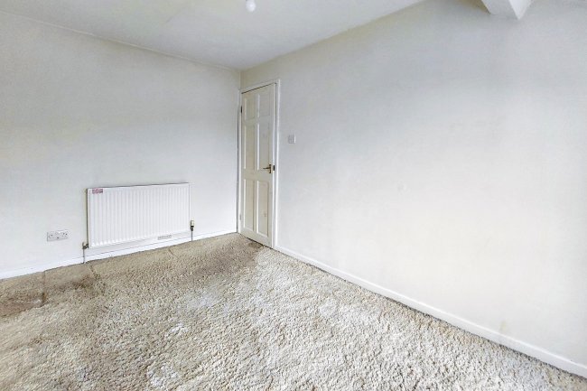 9 High Street, Deiniolen, Caernarfon, LL55 3HU 4